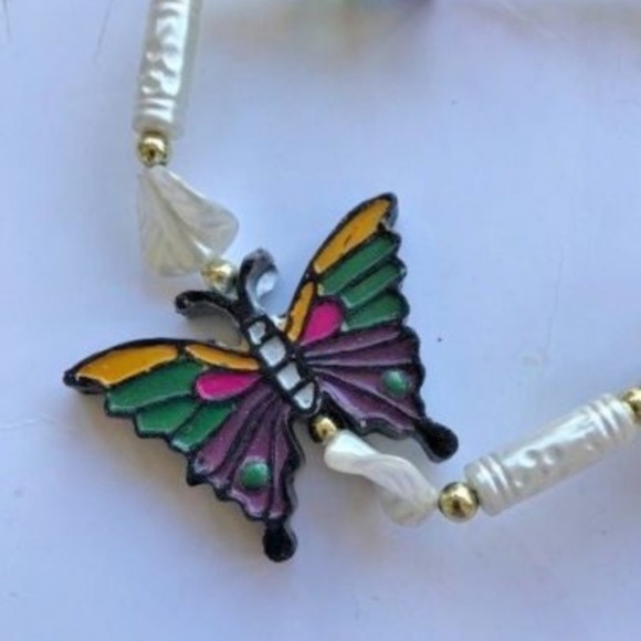 Butterfly Necklace Beaded Birthday Party Parade - Picture 1 of 5
